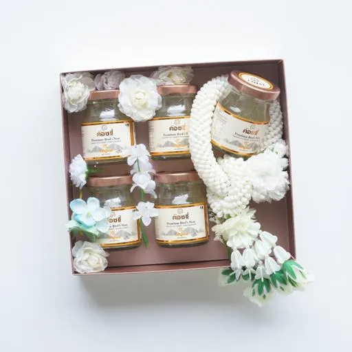 Faux Malai กล่องดอกไม้และพวงมาลัยประดิษฐ์ รังนกพรีเมี่ยม 5 ขวด - COZXY Product Image