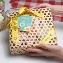 Songkran Bird's Nest Set เซ็ตตะกร้าสงกรานต์เพื่อสุขภาพ รังนกพรีเมียม 6ขวด และน้ำอบ - COZXY Thumbnail